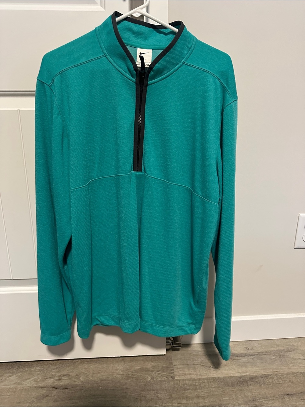 Nike Golf DRI-FIT Victory 1/2 Zip Pullover